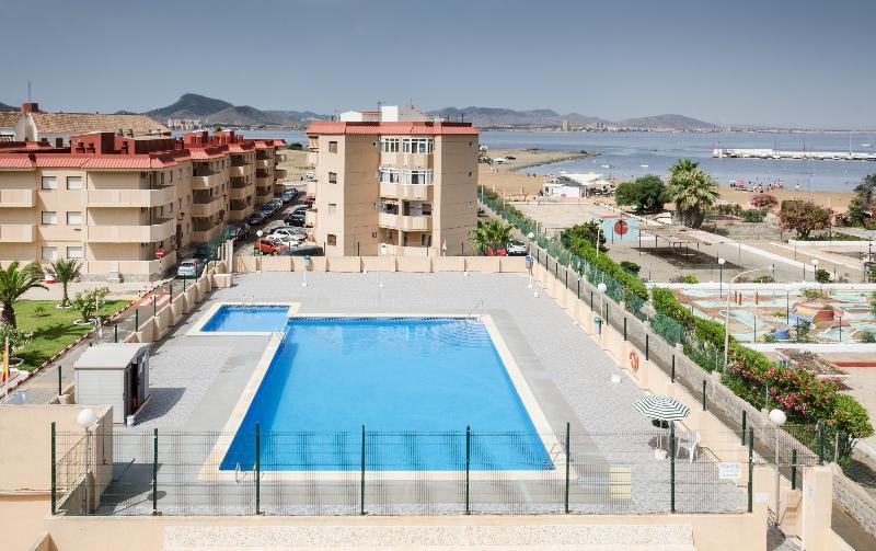 Apartamentos Tesy La Manga del Mar Menor Luaran gambar