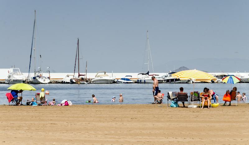 Apartamentos Tesy La Manga del Mar Menor Luaran gambar