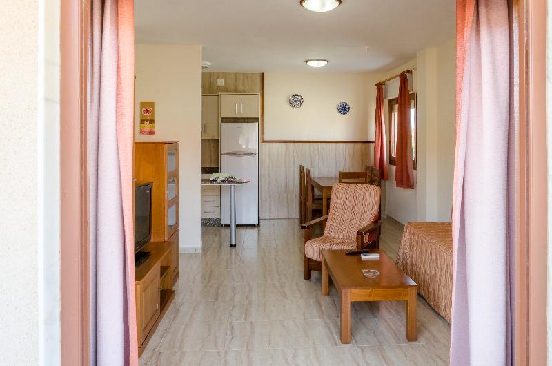 Apartamentos Tesy La Manga del Mar Menor Luaran gambar