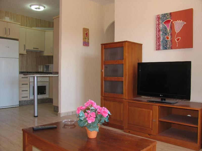 Apartamentos Tesy La Manga del Mar Menor Luaran gambar